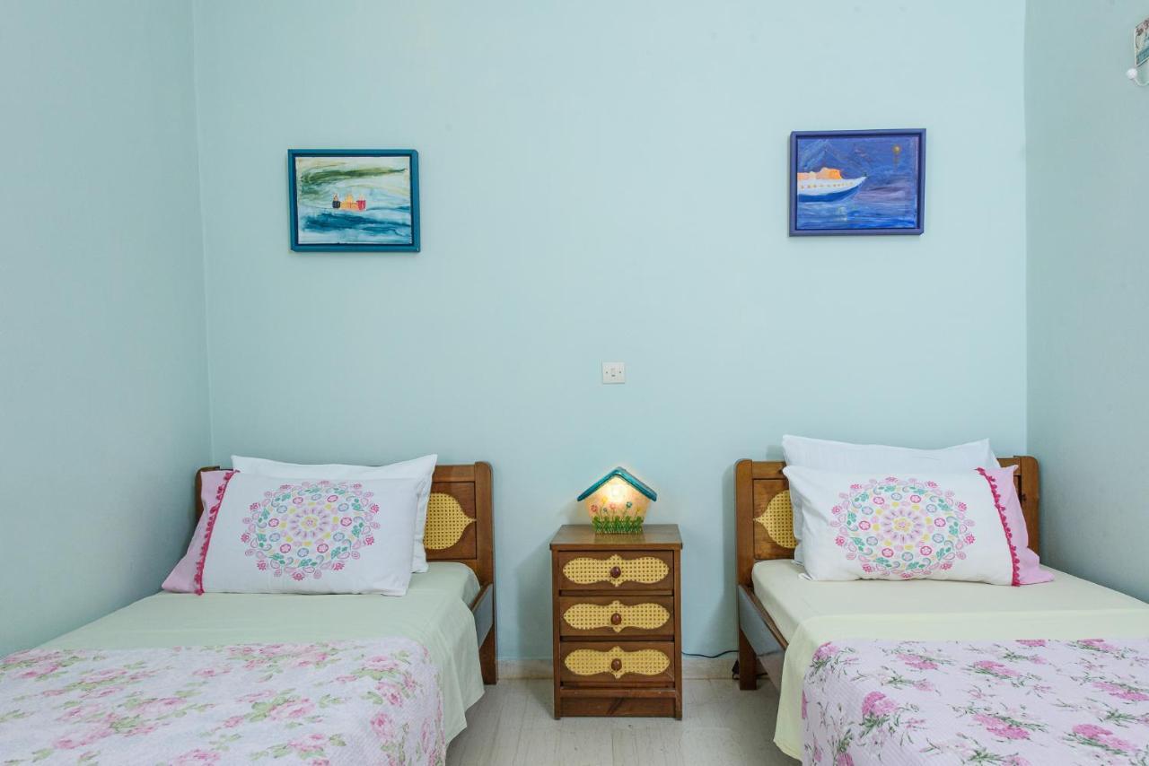 Aegina'S Flowers House Esterno foto