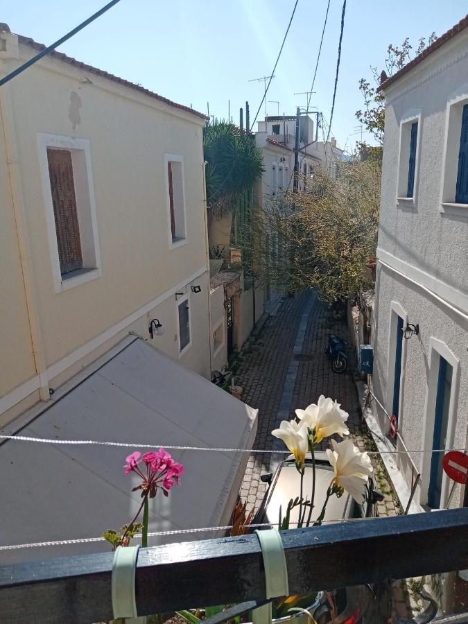 Aegina'S Flowers House Esterno foto