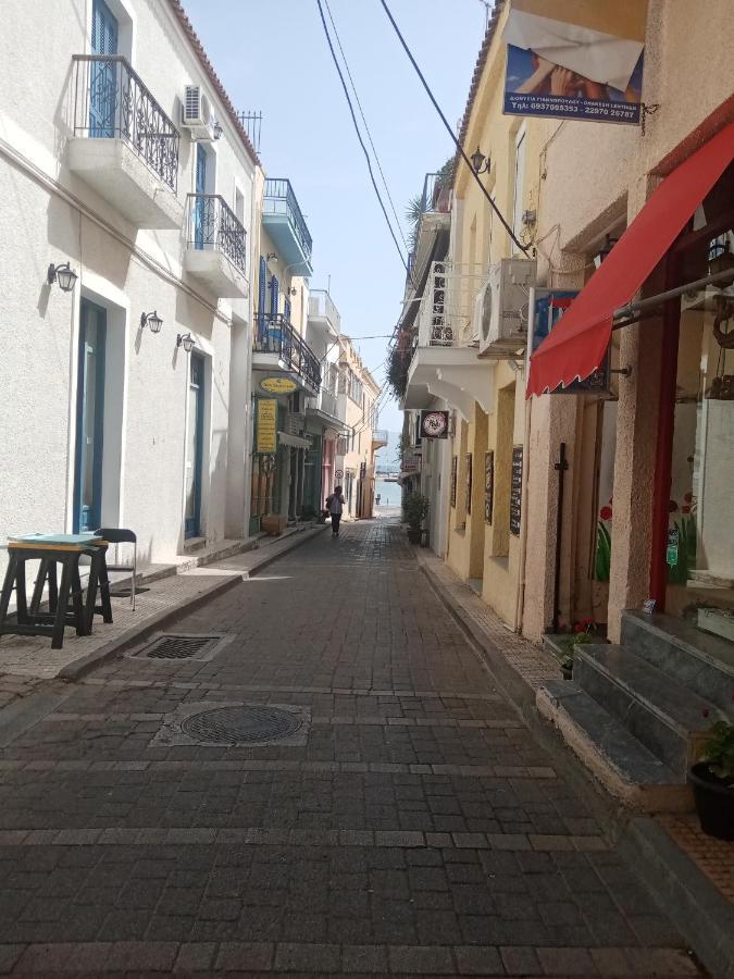 Aegina'S Flowers House Esterno foto